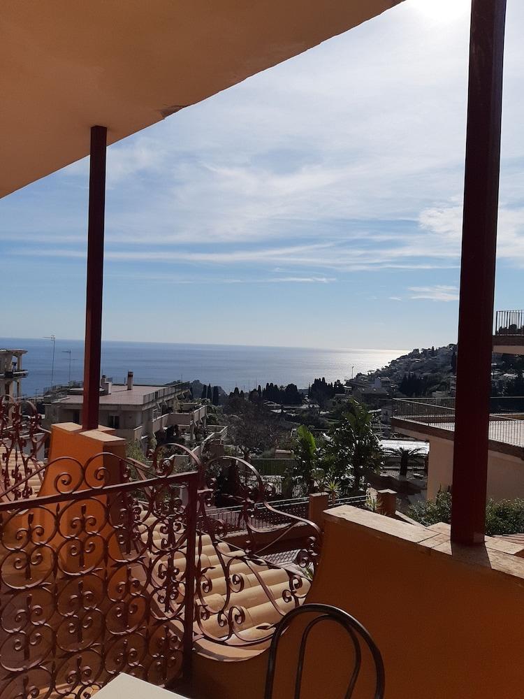 Andromaco Palace Hotel Taormina Exterior foto